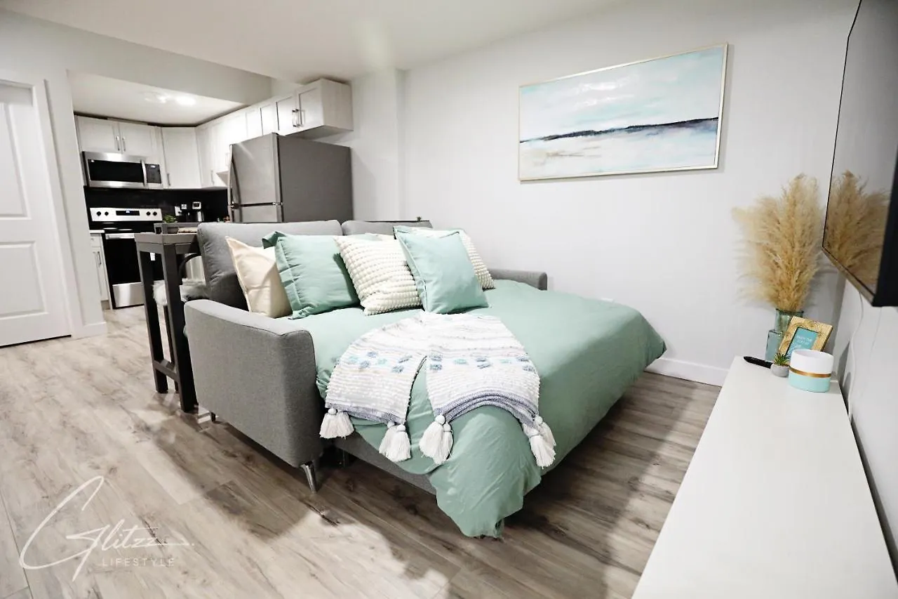 Stylish Suite With King Bed,Long Stays,Disney+,Airport 埃德蒙顿